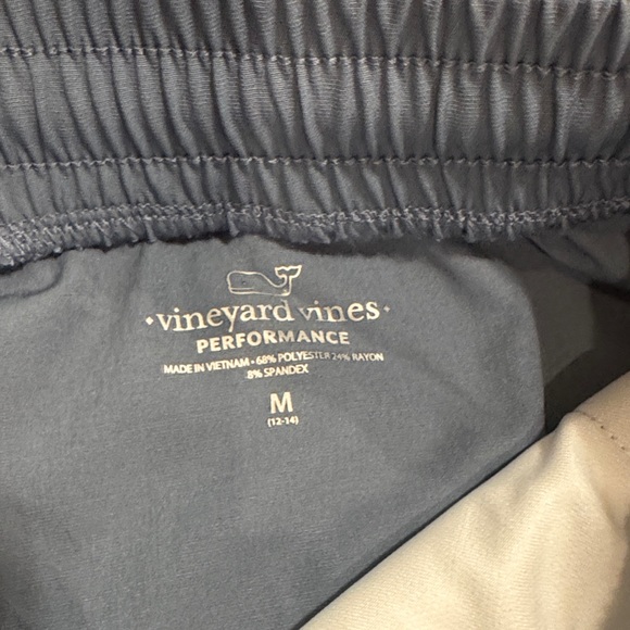 Vineyard Vines Gray Kids performance Shorts size M NWT 2 pair - Picture 6 of 6